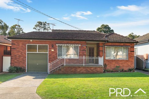 22 Ogilvie Street, EAST HILLS NSW 2213