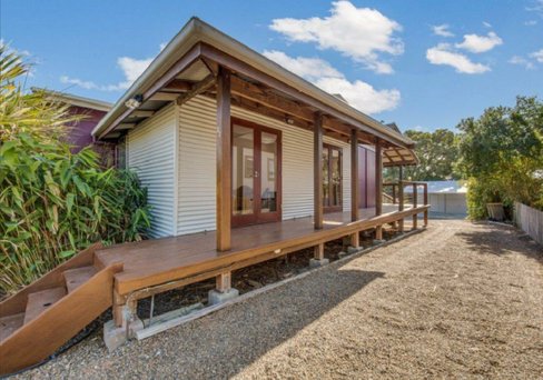 22 PACIFIC AVE, TANNUM SANDS QLD 4680