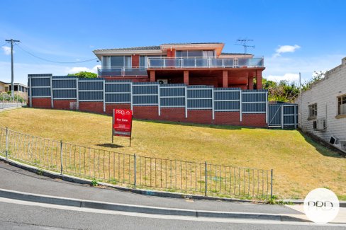 22 Second Avenue, WEST MOONAH TAS 7009