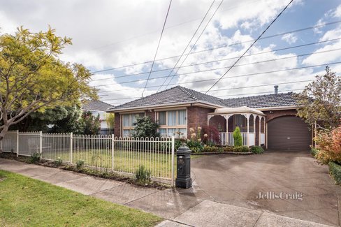 22 St Bernards Drive Keilor East 3033