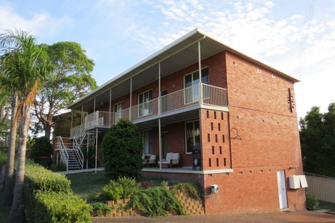 2/2 Victor Parade, SHOAL BAY NSW 2315