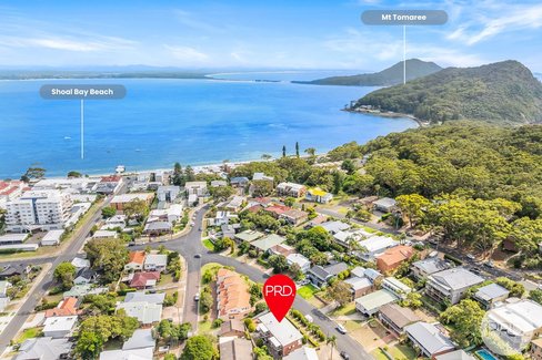 2/2 Victor Parade, SHOAL BAY NSW 2315