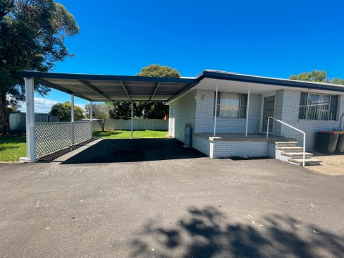 2/20 Harrier Parade, TAMWORTH NSW 2340