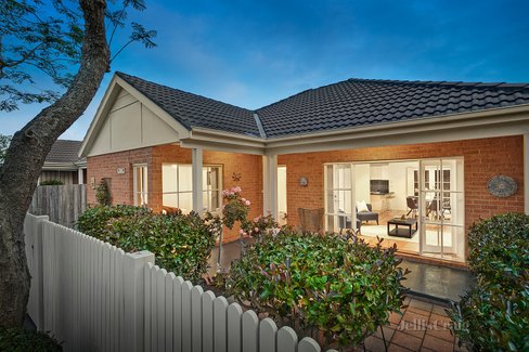 2/200 Tucker Road Bentleigh 3204