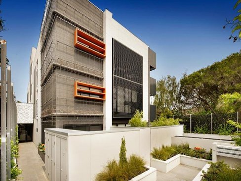 2 204 Whitehorse Road Balwyn 3103