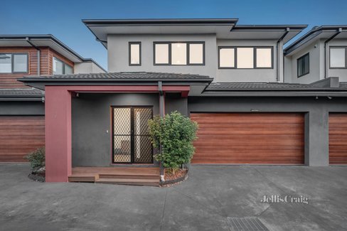 2 21-23 Angus Drive Glen Waverley 3150