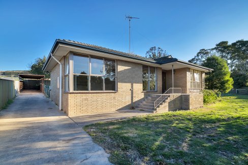 222 Daylesford Road, BROWN HILL VIC 3350