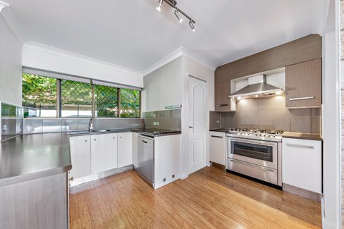 22/2 Eshelby Drive CANNONVALE