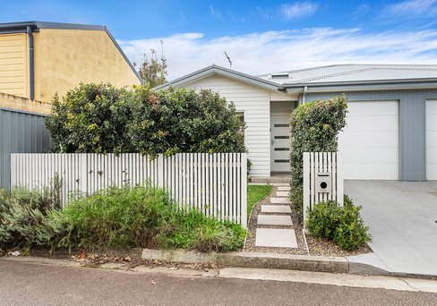 2/22 Mall Lane, DAPTO NSW 2530