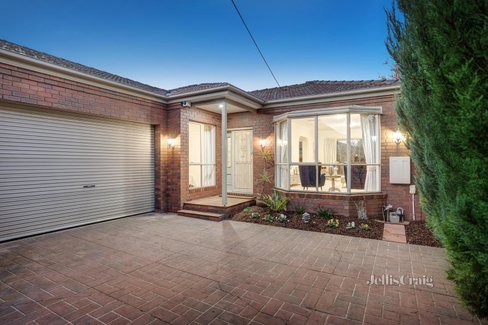 2 22 The Highway Mount Waverley 3149