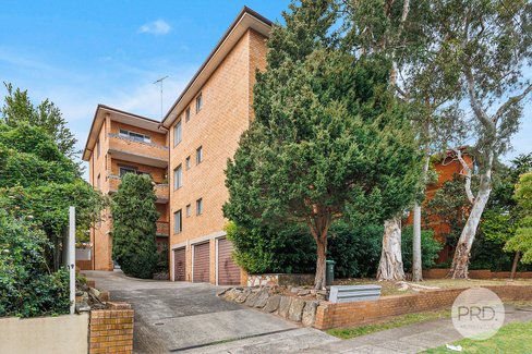 2/22 Woids Avenue, HURSTVILLE NSW 2220