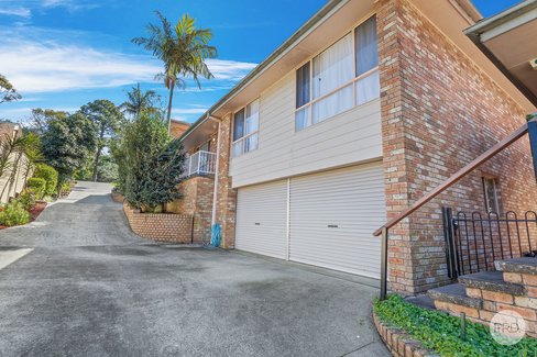 2/22 Yoolarai Crescent, NELSON BAY NSW 2315