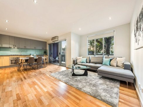 2 220 Abbotsford Street North Melbourne 3051