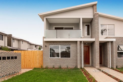 2 227 Waiora Road Heidelberg Heights 3081