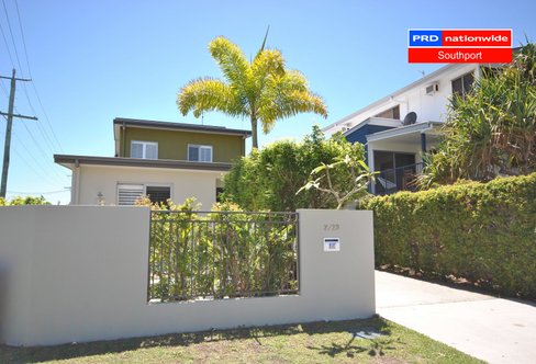 2/23 Hunter Avenue, LABRADOR QLD 4215