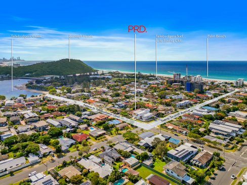 2/23 Townson Avenue, PALM BEACH QLD 4221