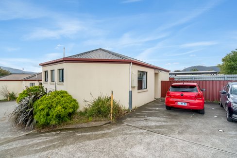 2/24 Elwick Road, GLENORCHY TAS 7010