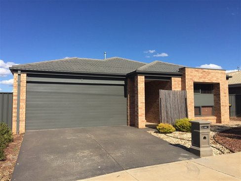 224 Jobs Gully Road, EAGLEHAWK VIC 3556