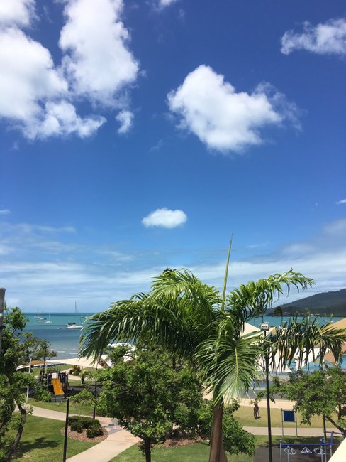 2/257 Shute Harbour Road, AIRLIE BEACH QLD 4802