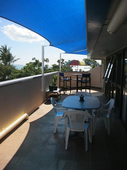 2/257 Shute Harbour Road, AIRLIE BEACH QLD 4802