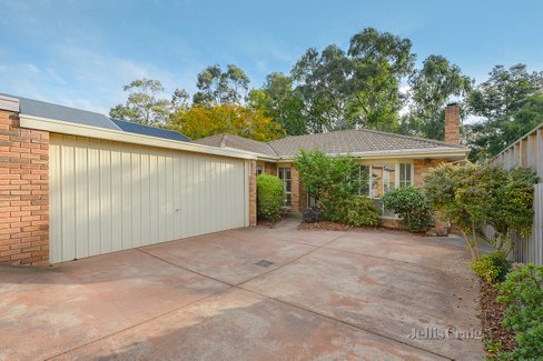 2/26 Goodwin Street Blackburn 3130