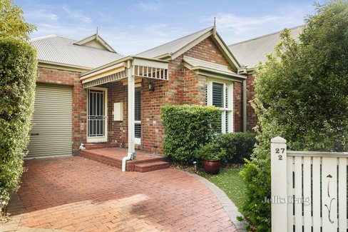 2 27 Lahona Avenue Bentleigh East 3165