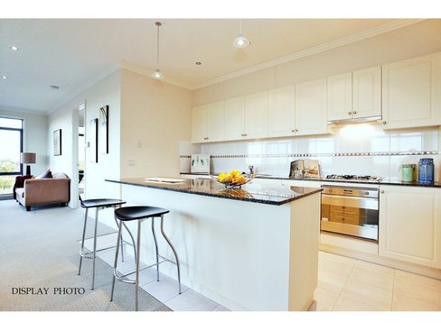 22 781 WHITEHORSE Road Mont Albert 3127