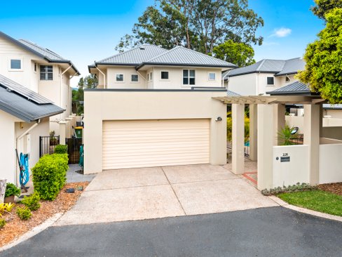 228 Easthill Drive, ROBINA QLD 4226