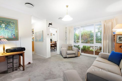 2 28 Stradbroke Avenue Heidelberg 3084