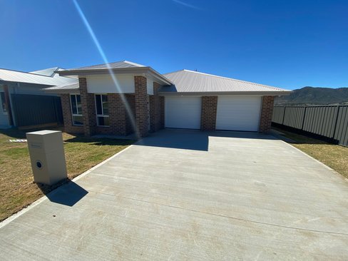 2/29 Garden Street, KOOTINGAL NSW 2352