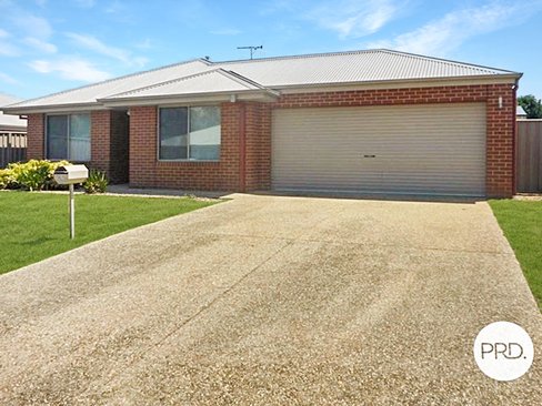 2/29 Nicola Place, LAVINGTON NSW 2641