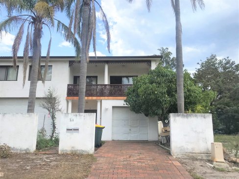 2/2a Catalina Close, NELSON BAY NSW 2315