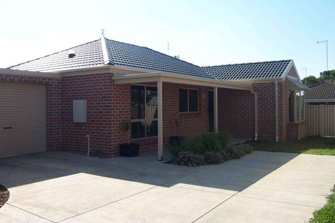 2/3 Bala Street, SEBASTOPOL VIC 3356