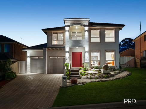 23 Barron Field Drive, GLENMORE PARK