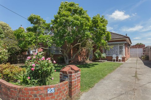 23 Boothby Street Northcote 3070
