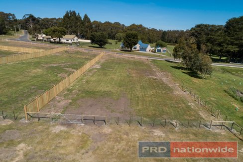 23 Cartons Road, GORDON VIC 3345