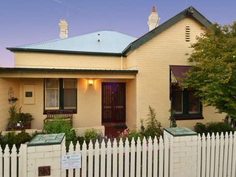 23 Catherine Street Geelong West 3218