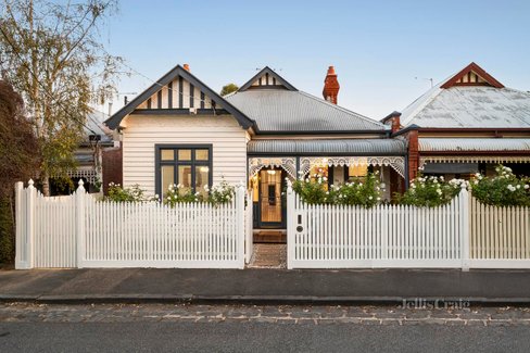 23 Charles Street St Kilda 3182