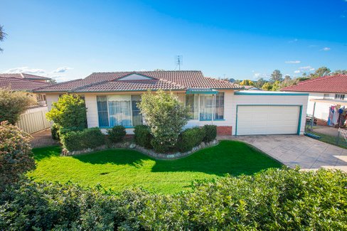 23 Crawford Ave, TENAMBIT NSW 2323