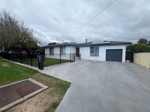 23 Denman Avenue, KOOTINGAL NSW 2352