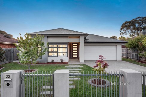 23 Fernhill Street Glen Waverley 3150