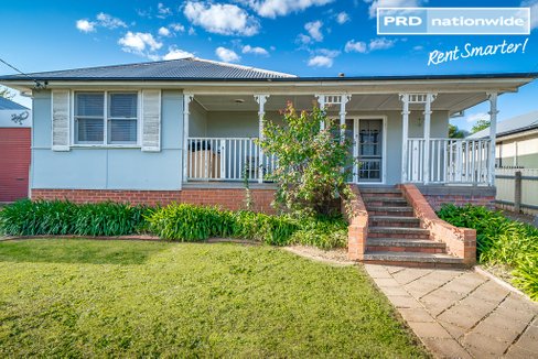 23 Gilmore, MOUNT AUSTIN NSW 2650