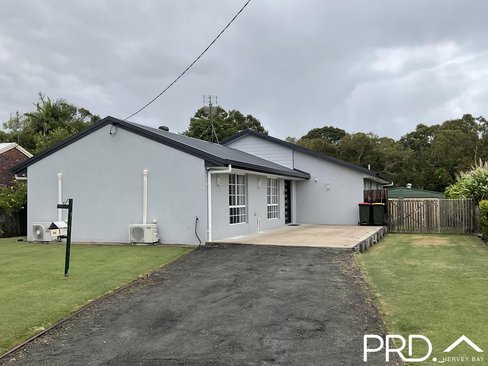 23 Hamer Drive, URANGAN QLD 4655