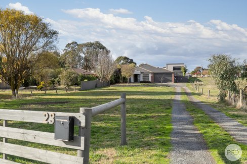 23 Hamlin Street, MINERS REST VIC 3352