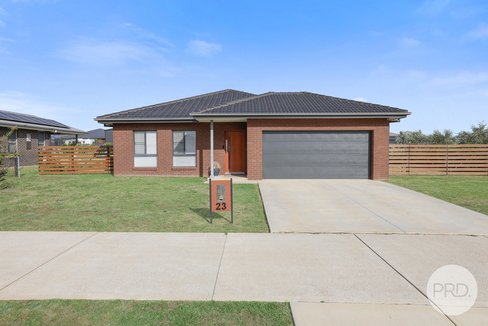 23 Jubata Drive, TAMWORTH