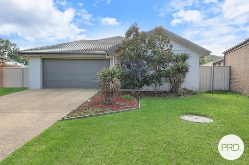 23 Kendall Drive, HAMILTON VALLEY NSW 2641