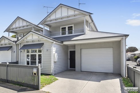 2/3 Kilgour Court, Geelong