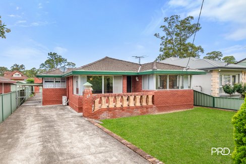 23 Lincoln Drive, CAMBRIDGE PARK NSW 2747