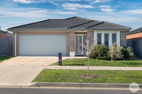 23 Longford Road, ALFREDTON VIC 3350