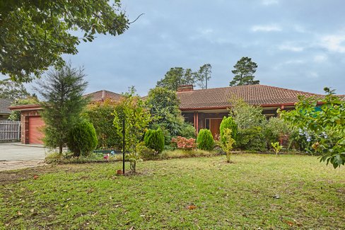 23 Mitcham Road Donvale 3111